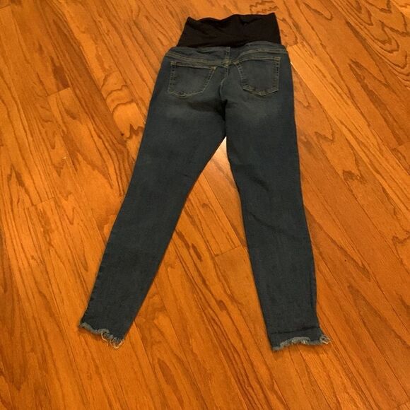 Isabel maternity Size 2 skinny jeans factory distress.  Very stretchy - Picture 4 of 10